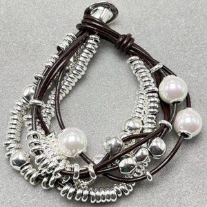 Uno de 50   Multi layer Pearl Bracelet